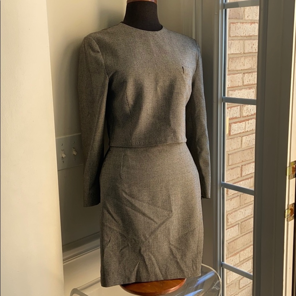 GIANNI VERSACE COUTURE JACKET & SKIRT SUIT - Picture 3 of 8